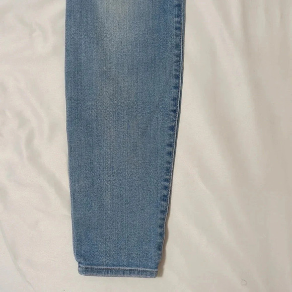 GAP 1969 True Skinny Jeans, Color Light Indigo Size 27 - Picture 5 of 12